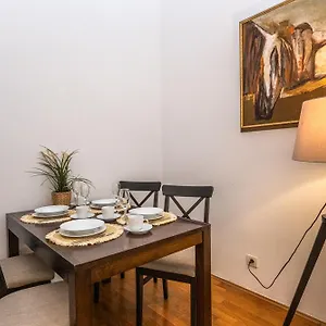  Apartamento Wishlist Residences - Old Town Square
