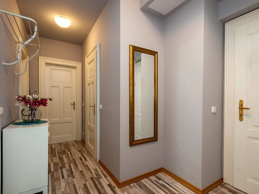 Lovely Prague Apartments - Truhlářská