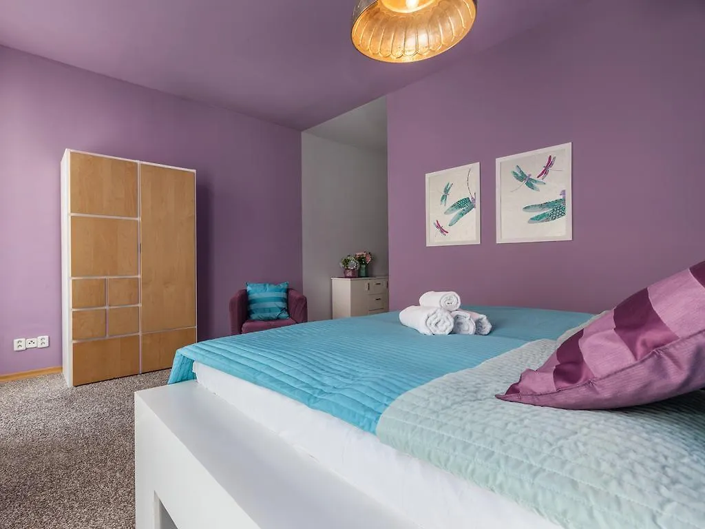 Lovely Prague Apartments - Truhlářská